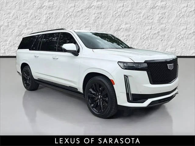 2023 Cadillac Escalade ESV 4WD Sport Platinum 4WD photo
