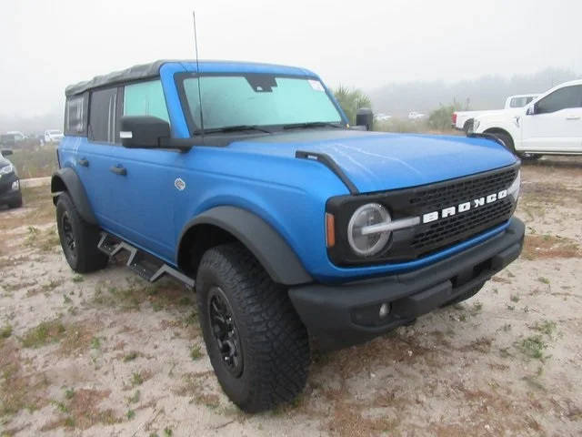 2022 Ford Bronco 4 Door Wildtrak 4WD photo