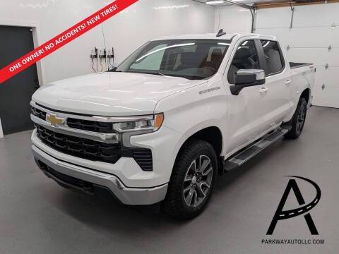 2022 Chevrolet Silverado 1500 LT 4WD photo