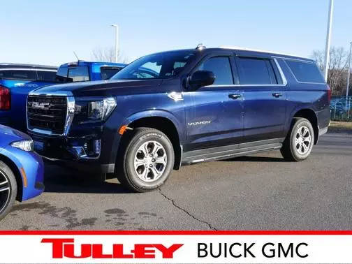 2023 GMC Yukon XL SLE 4WD photo