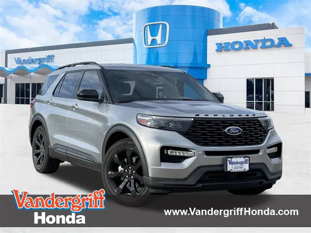 2022 Ford Explorer ST-Line RWD photo