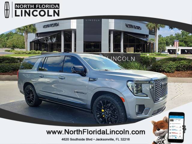 2023 GMC Yukon XL Denali Ultimate 4WD photo