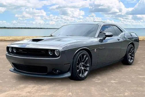 2021 Dodge Challenger R/T Scat Pack RWD photo