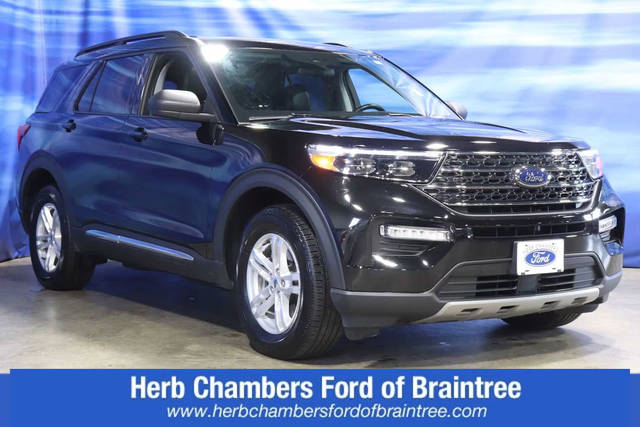 2022 Ford Explorer XLT 4WD photo