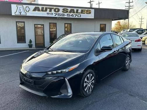 2022 Toyota Prius Prime LE FWD photo