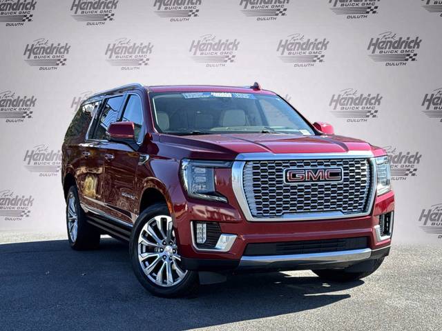 2022 GMC Yukon XL Denali 4WD photo