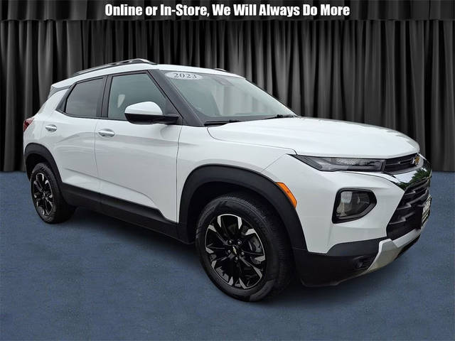 2023 Chevrolet TrailBlazer LT AWD photo