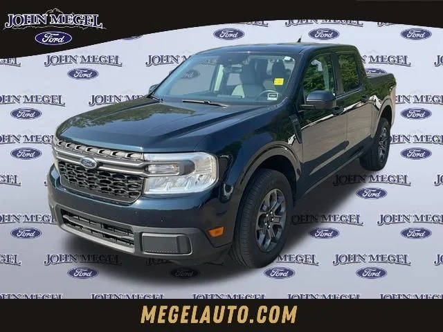 2022 Ford Maverick XLT FWD photo