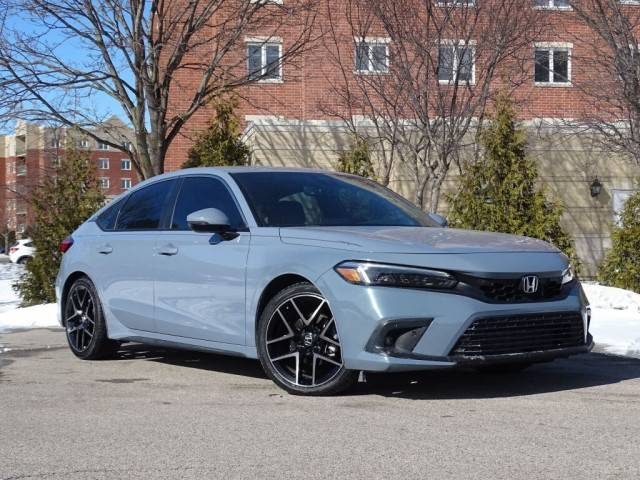 2022 Honda Civic Sport Touring FWD photo