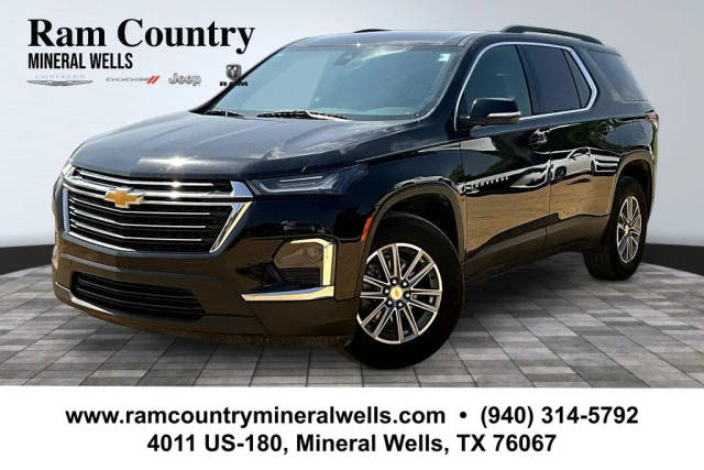 2023 Chevrolet Traverse LT Cloth FWD photo