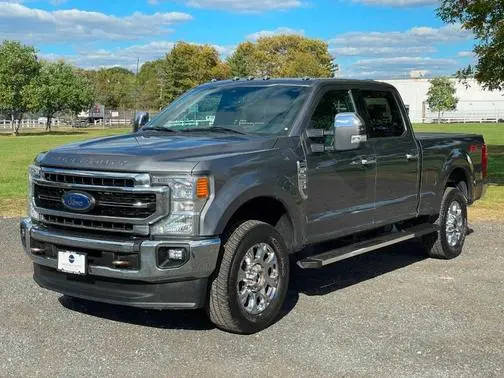 2022 Ford F-250 Super Duty LARIAT 4WD photo