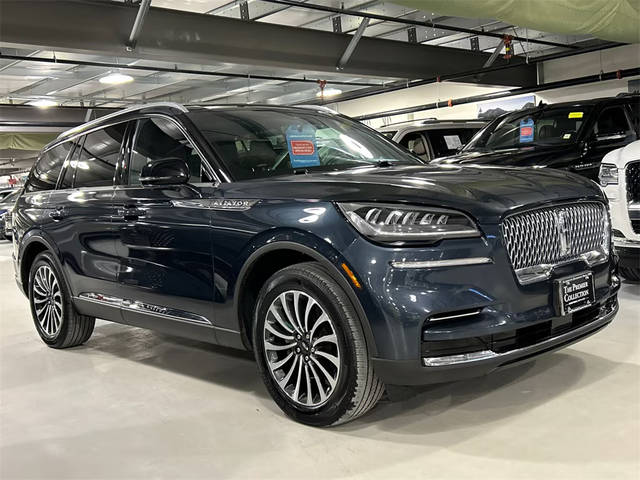 2023 Lincoln Aviator Reserve AWD photo