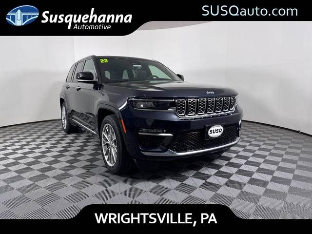 2022 Jeep Grand Cherokee Summit 4WD photo