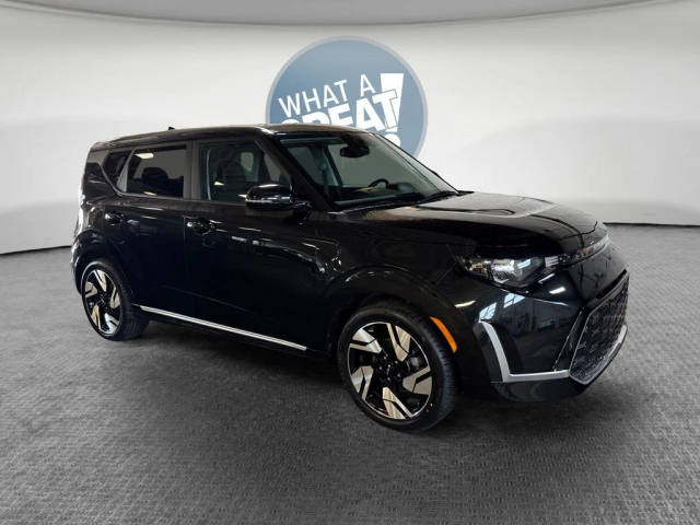2023 Kia Soul GT-Line FWD photo