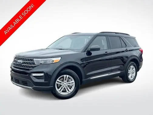 2022 Ford Explorer XLT 4WD photo