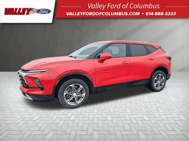 2023 Chevrolet Blazer LT FWD photo