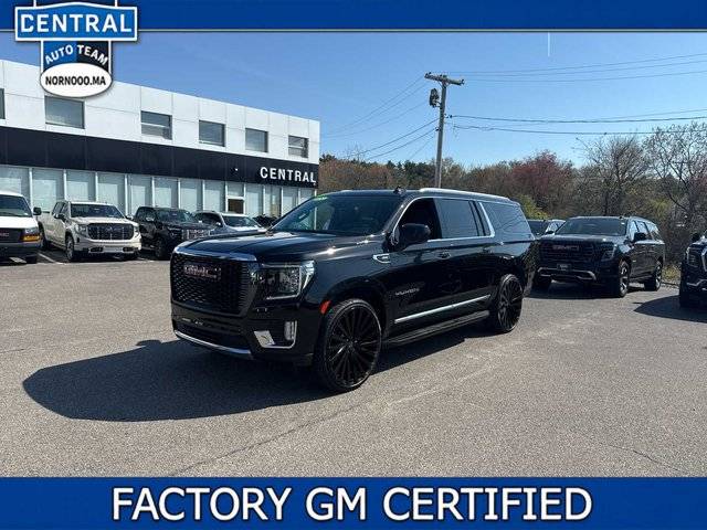 2023 GMC Yukon XL SLT 4WD photo