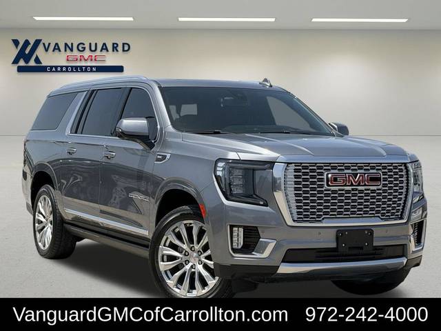 2022 GMC Yukon XL Denali 4WD photo