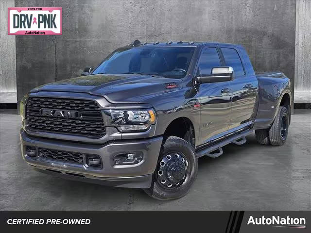 2022 Ram 3500 Big Horn 4WD photo