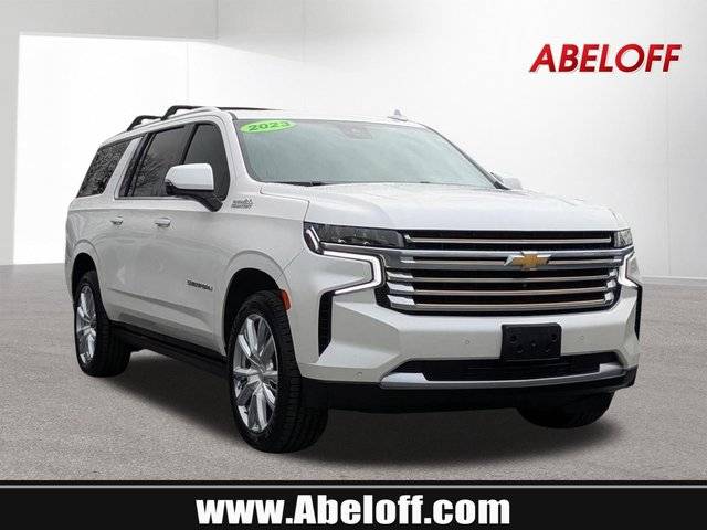 2023 Chevrolet Suburban High Country 4WD photo