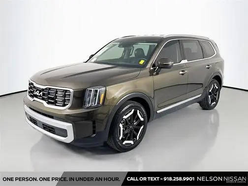 2023 Kia Telluride S FWD photo