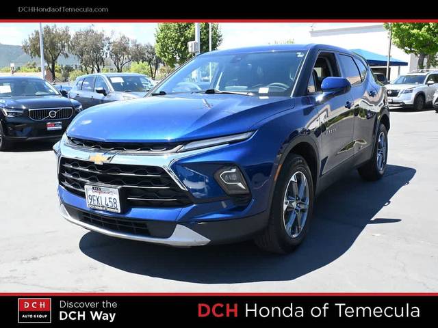 2023 Chevrolet Blazer LT AWD photo