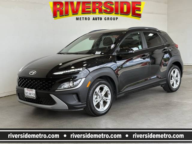 2023 Hyundai Kona SEL FWD photo