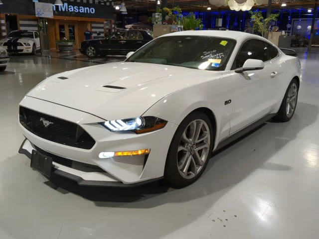 2022 Ford Mustang GT Premium RWD photo