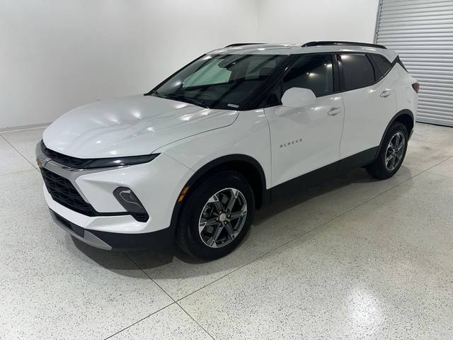 2023 Chevrolet Blazer LT FWD photo
