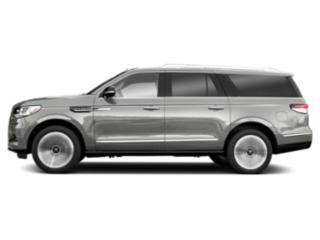 2022 Lincoln Navigator Standard 4WD photo