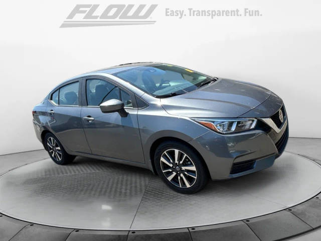 2022 Nissan Versa SV FWD photo