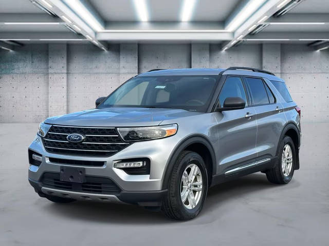 2022 Ford Explorer XLT 4WD photo