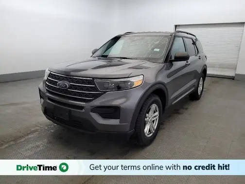 2022 Ford Explorer XLT 4WD photo