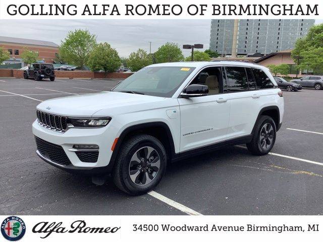 2022 Jeep Grand Cherokee 4WD photo