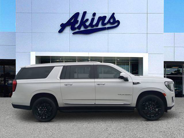 2023 GMC Yukon XL SLT RWD photo