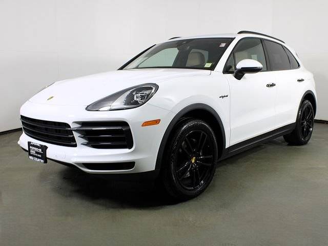 2023 Porsche Cayenne E-Hybrid AWD photo