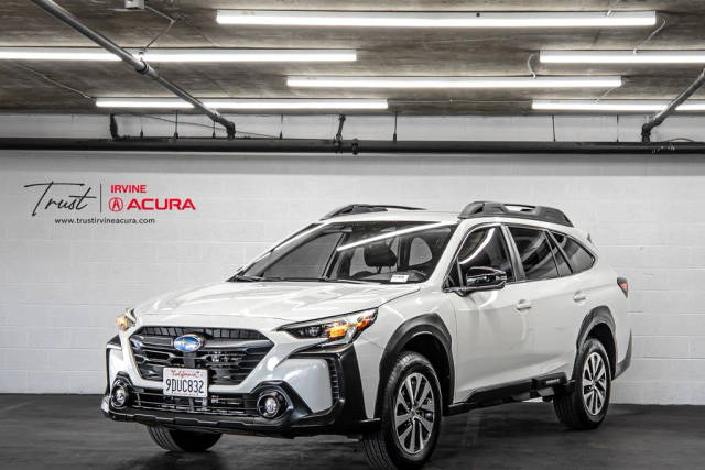 2023 Subaru Outback Premium AWD photo