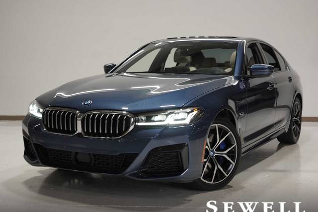 2023 BMW 5 Series 530e RWD photo