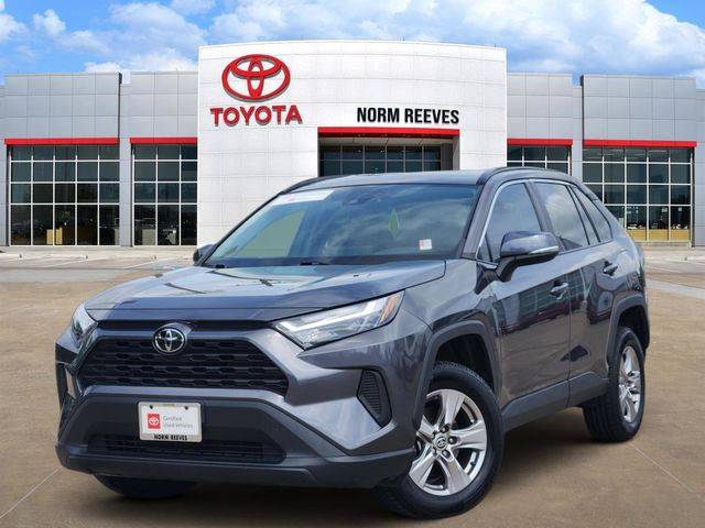 2022 Toyota RAV4 XLE FWD photo