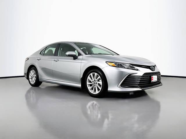2023 Toyota Camry LE AWD photo