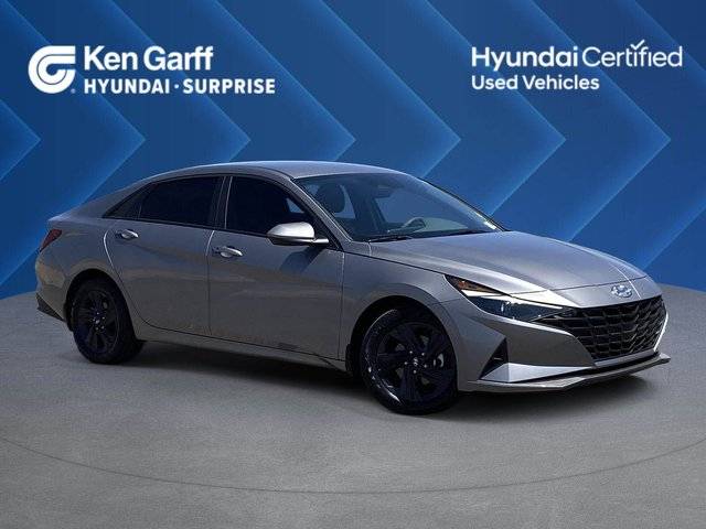 2023 Hyundai Elantra SEL FWD photo