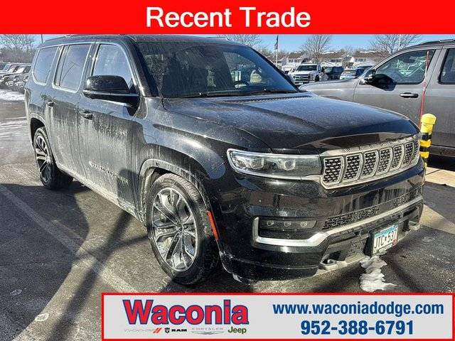 2022 Jeep Grand Wagoneer Series III 4WD photo