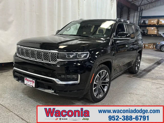 2022 Jeep Grand Wagoneer Series III 4WD photo