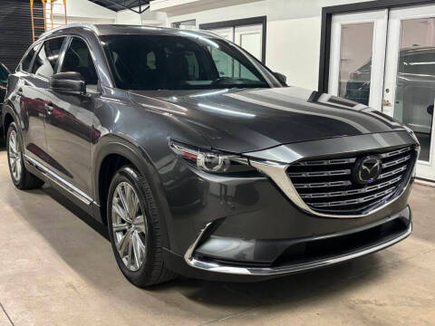 2023 Mazda CX-9 Signature AWD photo