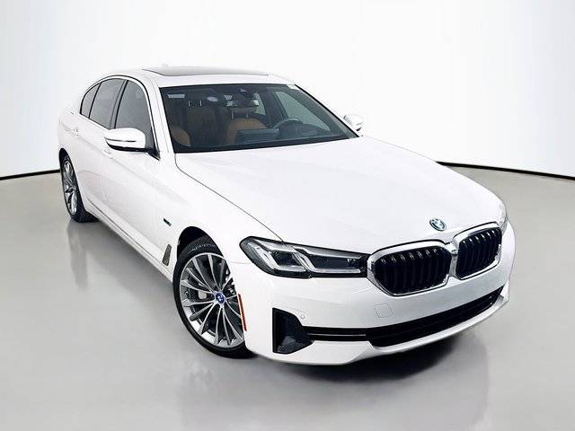 2023 BMW 5 Series 530e RWD photo