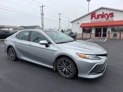 2023 Toyota Camry XLE AWD photo