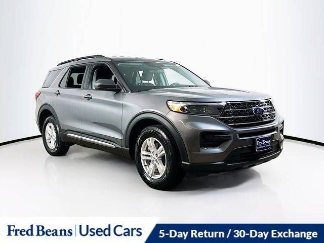 2022 Ford Explorer XLT 4WD photo