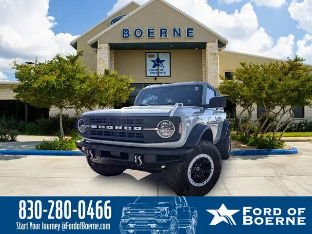 2022 Ford Bronco 2 Door Base 4WD photo