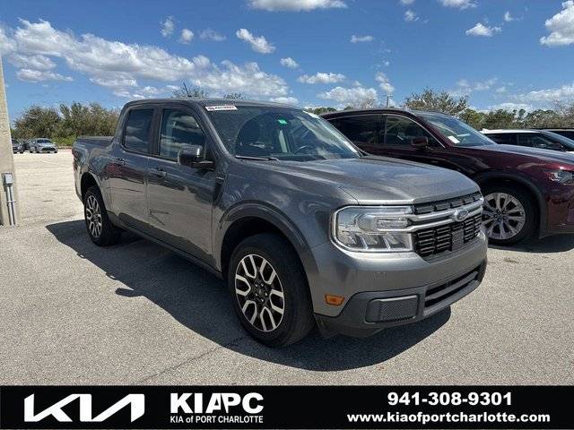 2022 Ford Maverick LARIAT FWD photo