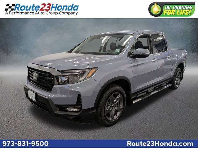 2023 Honda Ridgeline RTL-E AWD photo